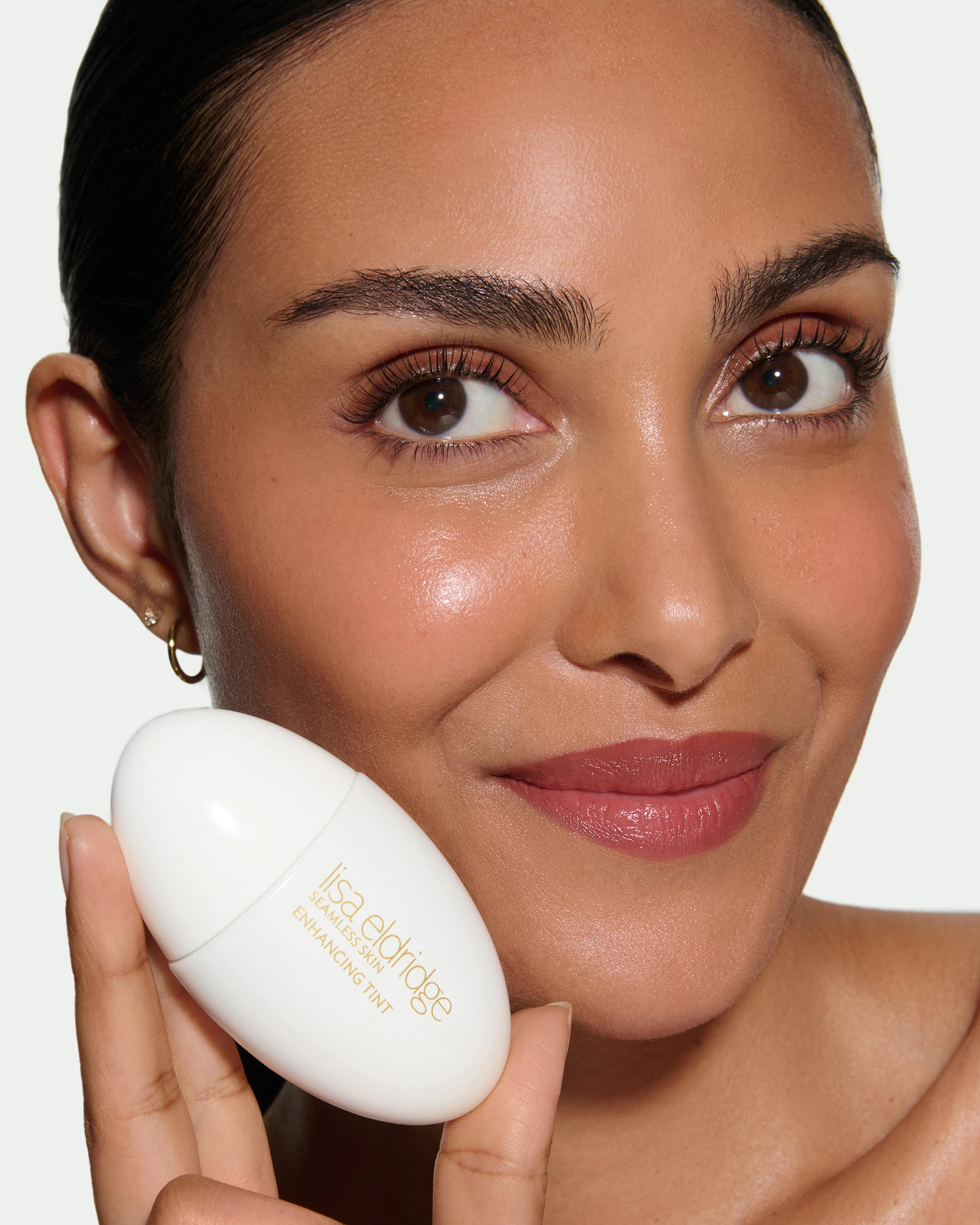 T11 (Seamless Skin Enhancing Tint) - Image 11