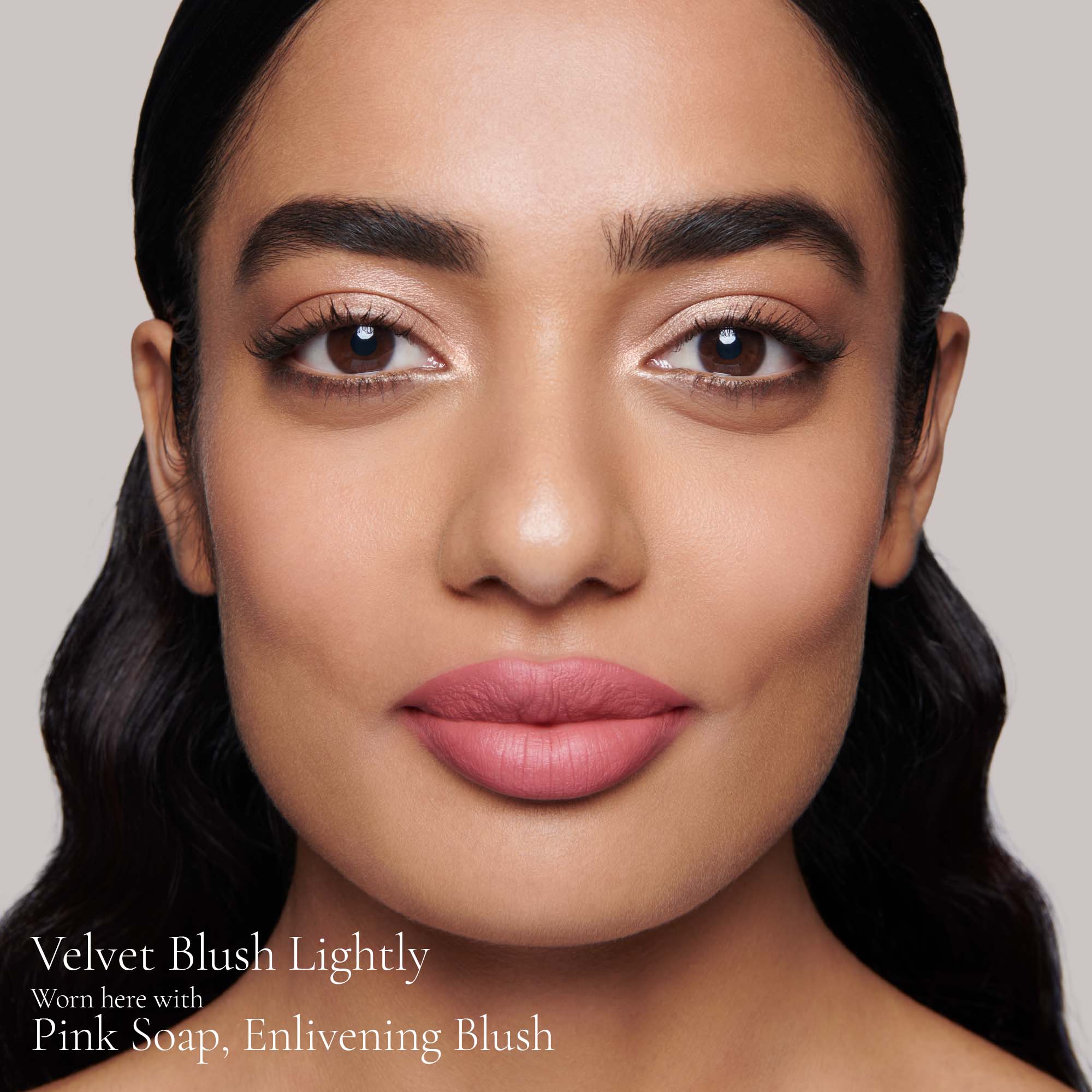 Velvet Blush Lightly (True Velvet Lip Colour) - Image 15