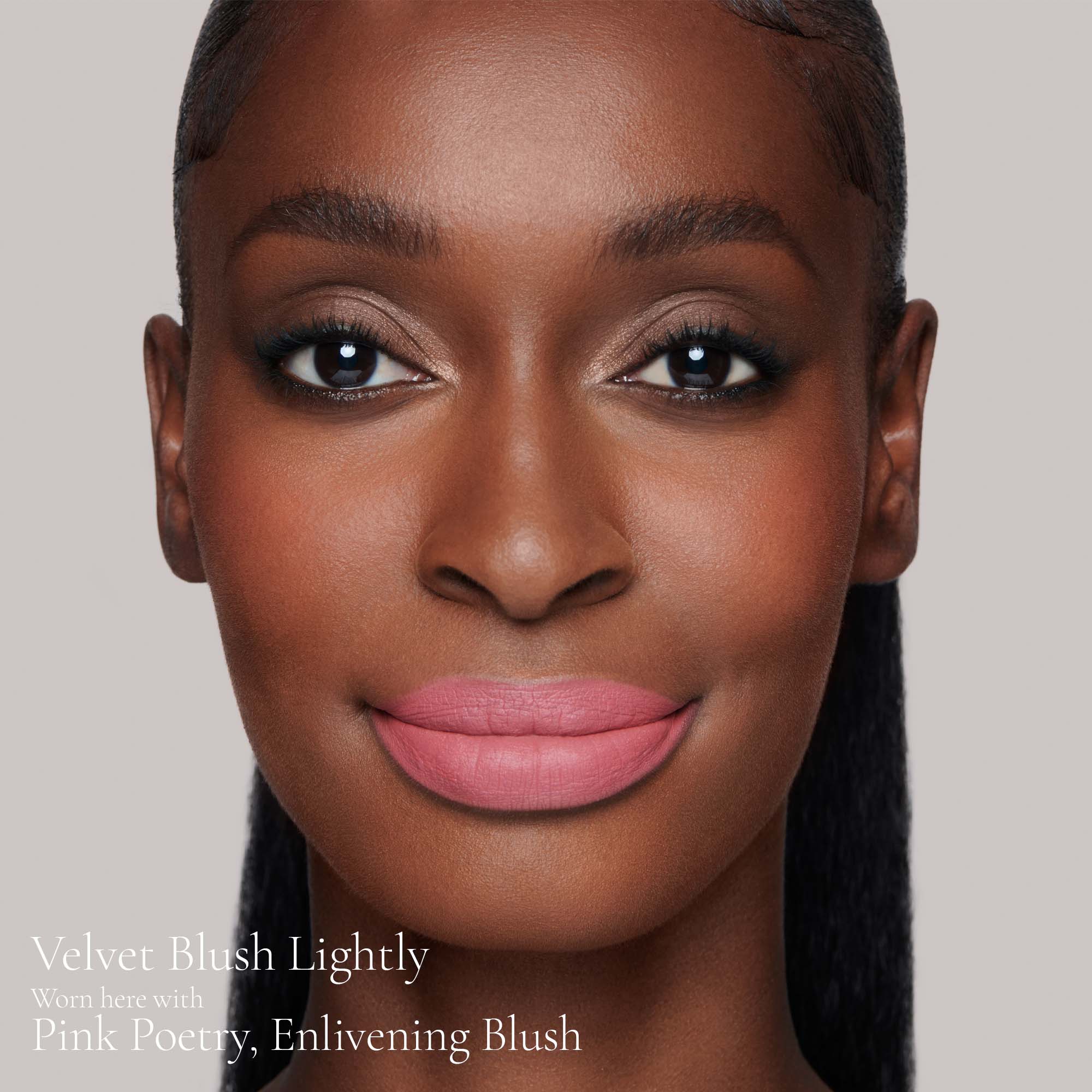 Velvet Blush Lightly (True Velvet Lip Colour) - Image 5