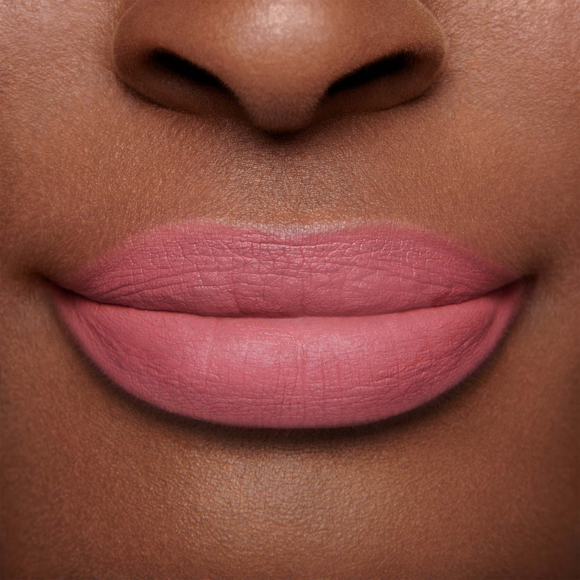 Velvet Blush Lightly (True Velvet Lip Colour) - Image 6